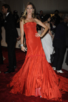 2011 05 03 - MET Gala - Alexander Mc Queen - Savage Beauty (2011) 2011 05 03 - MET Gala - Alexander Mc Queen - Savage Beauty (2011)