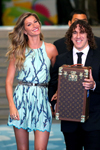 2014 07 13 - Gisele escorts FIFA World Cup (2014) 2014 07 13 - Gisele escorts FIFA World Cup (2014)